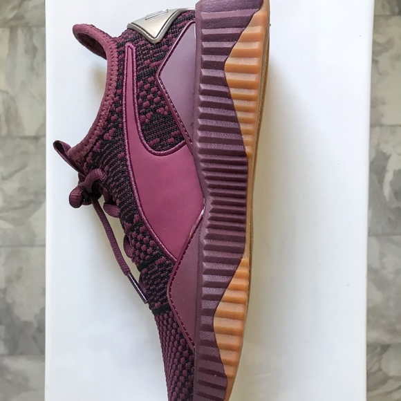 defy stitched women's training shoes